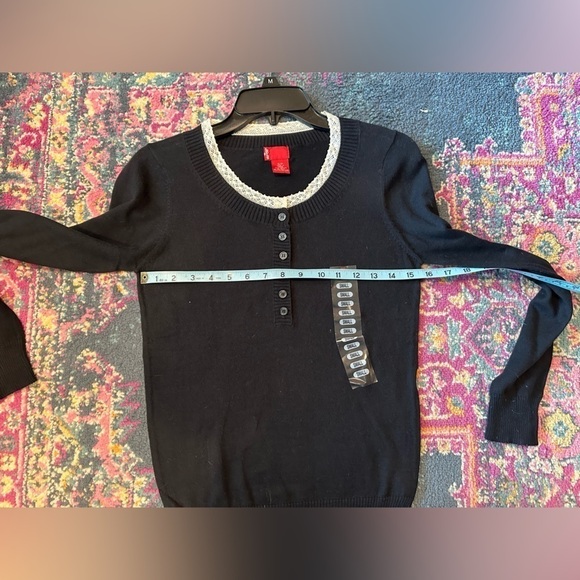 Levi’s Black Sweater with Cream Lace Trim NWT - Picture 5 of 7